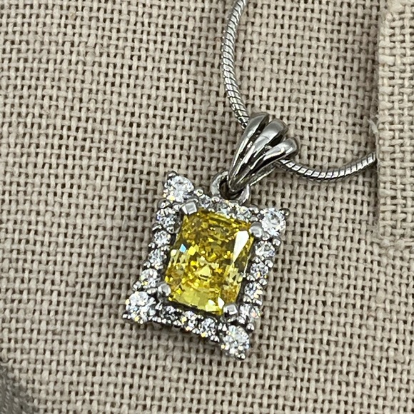 Vintage Epiphany Platinum 925 Silver Gemstone Pendant Necklace (2 chains) - Picture 12 of 16